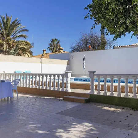 Villa Pink Villacosta - Winter By The Sea *