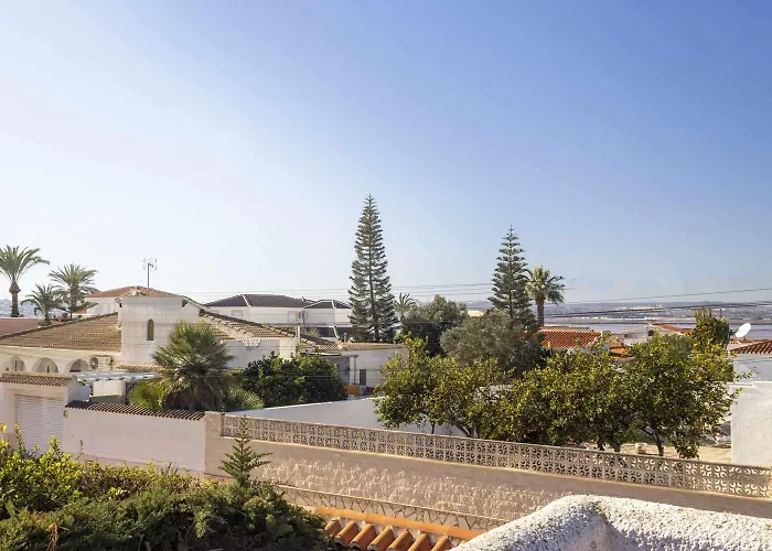 Pink Villacosta Villa Torrevieja